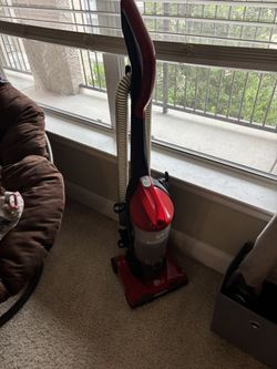 Dirt Devil Vacuum 