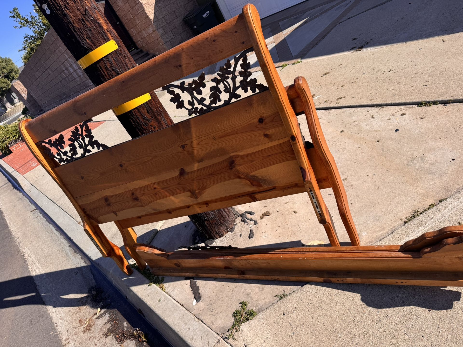 Bed Frame (Solid wood) Queen