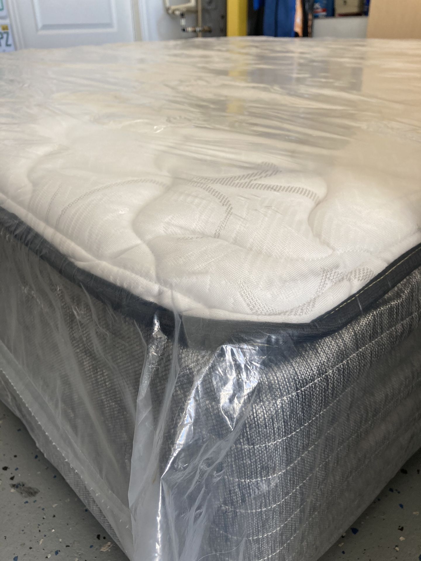 🖐🏼🖐🏼PLUSH TOP MATTRESS STARTING AT $150 WITH FREE BOX SPRING BEST PRICE IN TOWN 🖐🏼🖐🏼WHOLESALE PRICE