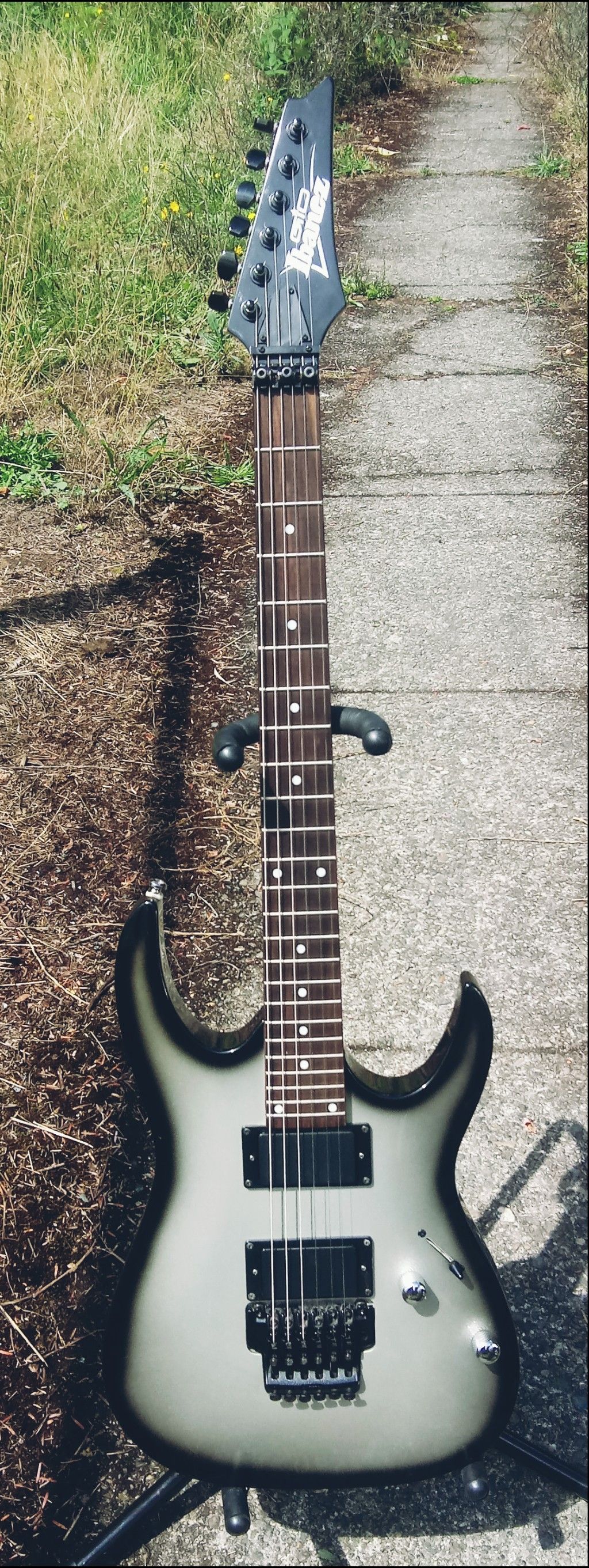 Ibanez GiO series Silverburst with Floyd Rose style Tremolo