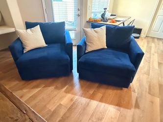 Crate and Barrel Lounge II