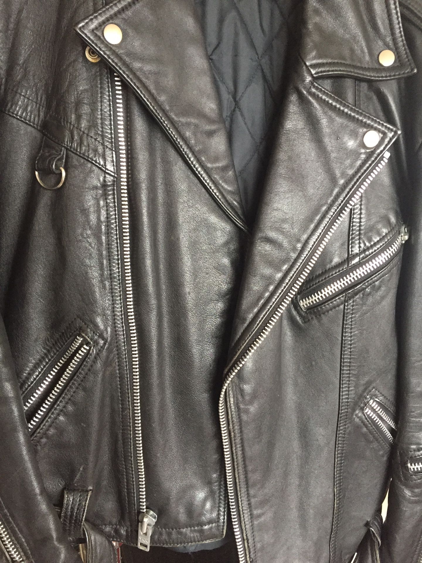 Men’s black leather motorcycle jacket