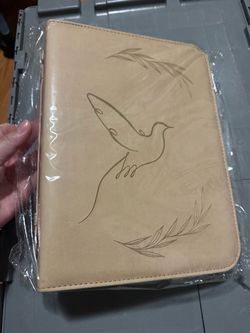 Faux Leather Brown Bird Bible Large Case