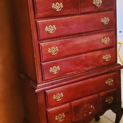 Vintage Traditional Federalist Style 10 Drawer Mahogany Highboy Dresser

(reduced)