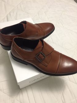 Mercy’s men dress shoe got it last week and in need of money now size 8.5 it’s in new condition