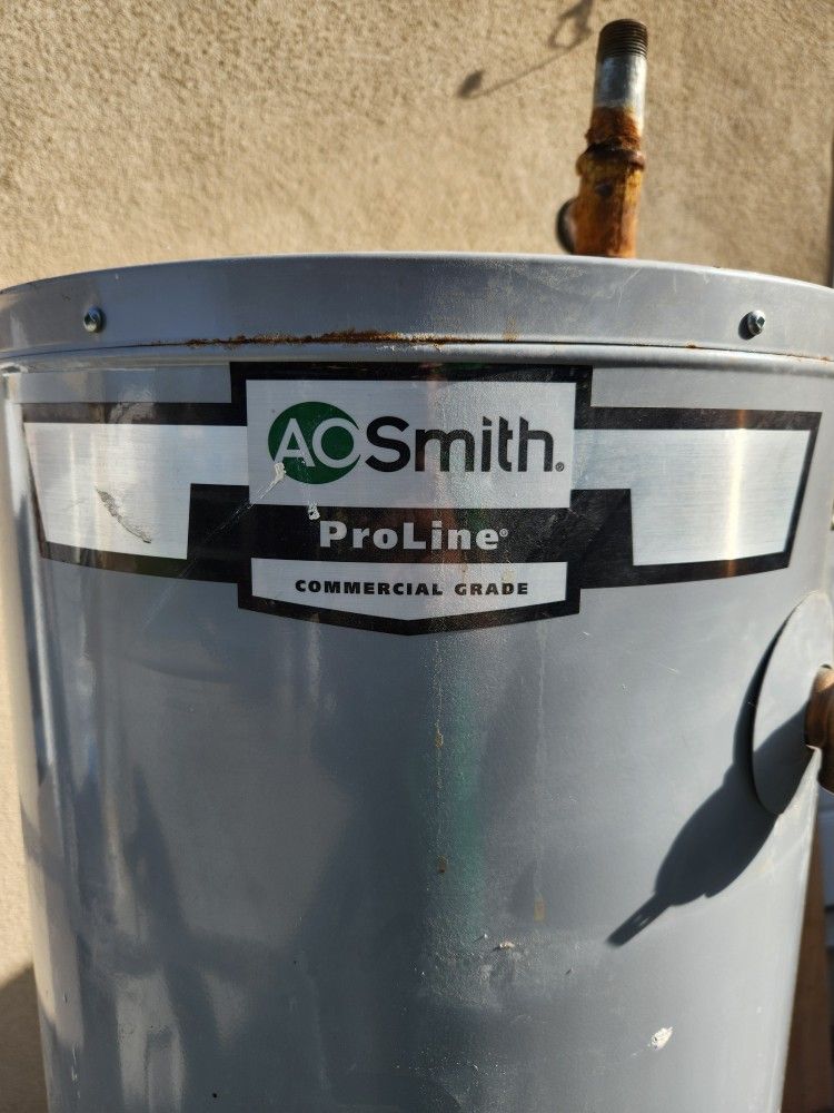 AO Smith ProLine 40 Gallon Gas Water Heater
