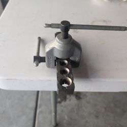 Rigid Flaring Tool