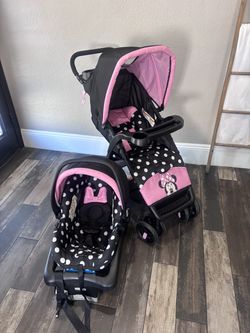 PRACTICALLY NEW DISNEY MINNIE MOUSE TRAVEL SYSTEM!!