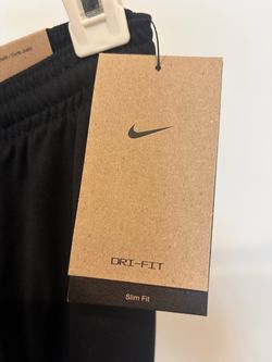 Black Nike dri fit performance pants