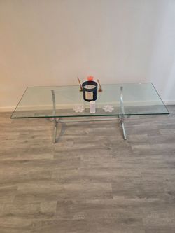 🔥 Modern Glass Table — 63x24x19 — Sleek & Sturdy 🔥