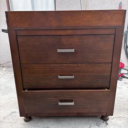 Wooden Nursery Baby Changing table  Dresser 3 Drawers