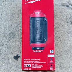 Milwaukee Jobiste Speaker M12