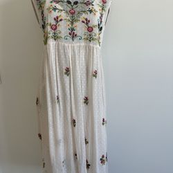Zara Women’s Embroidered Midi Dress