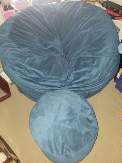 Ultimate sack 5000 Bean bag chair with footstool