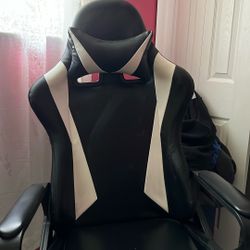 White & Black Gaming Chair.