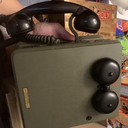 WW2 Phone 