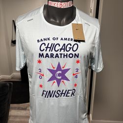 NWT Nike Rise 365 Chicago Marathon 2024 Finisher SS Shirt Blue Size Large NEW