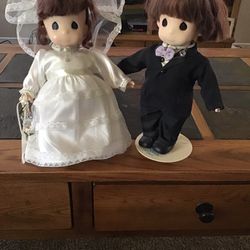 Precious moments bride and groom dolls w/stands, 1995