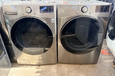 LG.  WASHER AND GAS DRYER