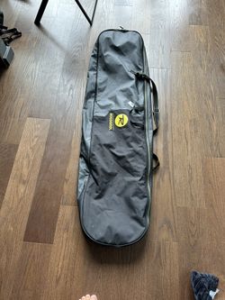 XL Snowboarding/Ski Bag.