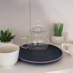 1 Set Of 2 Mini Mugs Of Tea Pot 