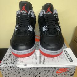 DS Air Jordan 4 Retro “Bred Reimagined” GS size 7Y = Women’s size 8.5