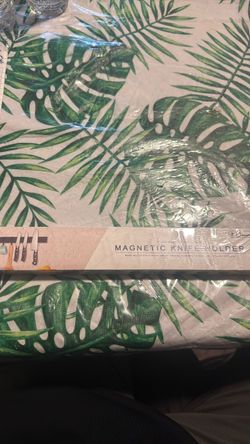 Magnetic knife holder