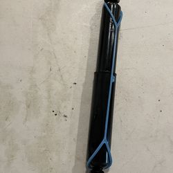 Shock Absorbers For 2004-2012 Chevrolet Colorado -rear-