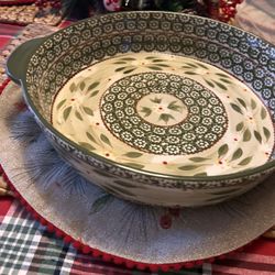 Temptations Ovenware. Like New. Retired Pattern