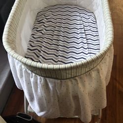 Bassinet 
