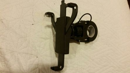 Stroller universal tablet holder