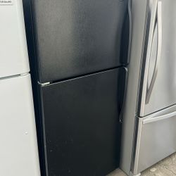 Whirlpool Black Top Freezer Refrigerator Fridge 
