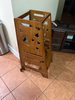 Kitchen helper toddler tower stool