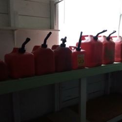 Gas Cans Different Sizes 