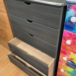New Dresser Deluxe $159 ❤️❤️