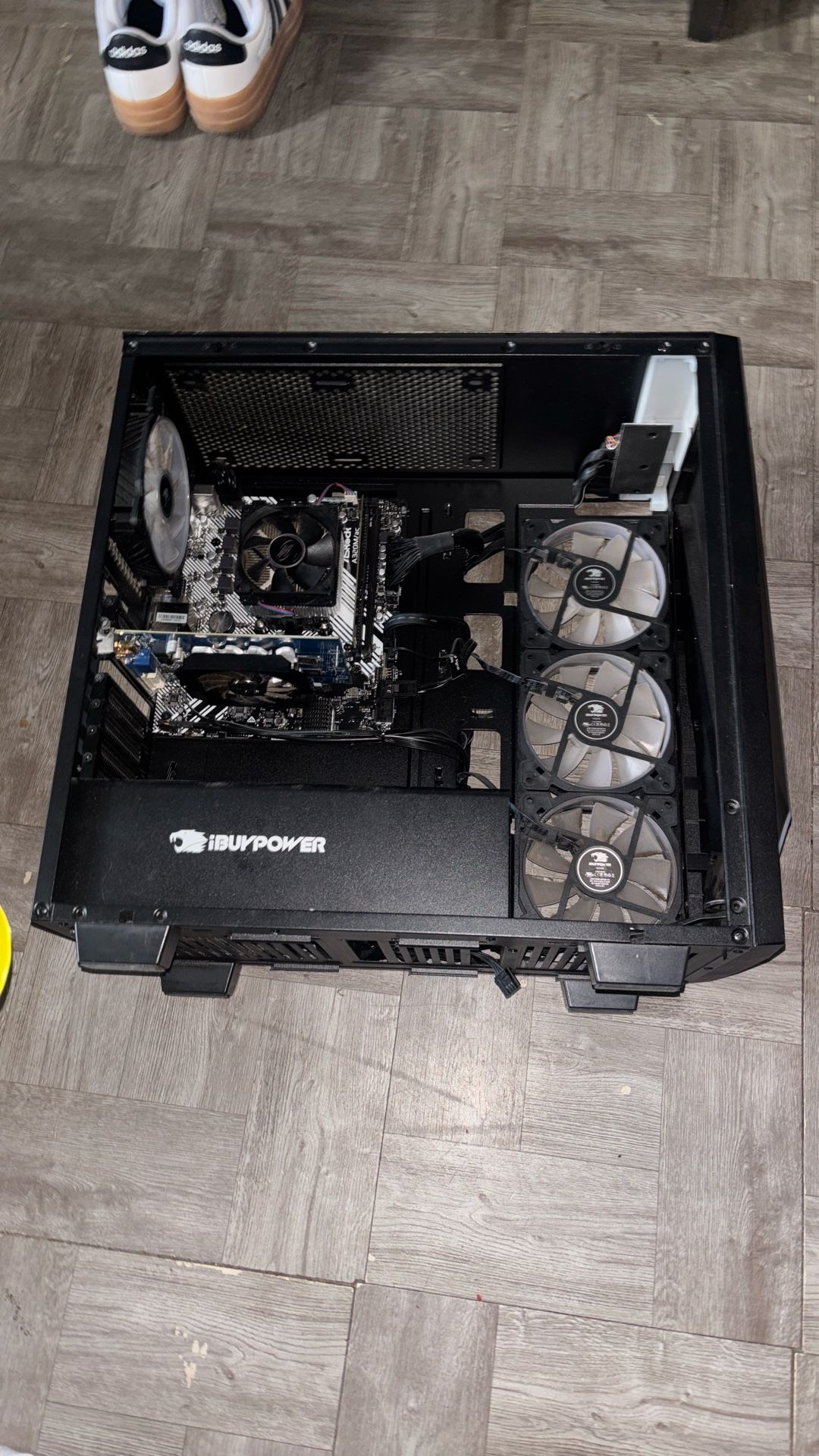 Ibuypower Pc Tower (For Parts) Still Runs But Wont Connect To Wifi