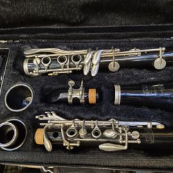 Clarinet Bundy Selmer USA Referbish 