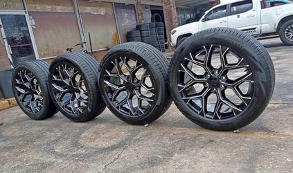 Snowflakes  wheels and tires 22” with 33