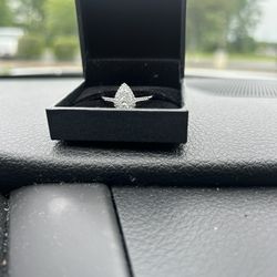1/2 ct Diamond Tear Drop Halo Engagement Ring 10k Gold