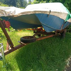 Vintage Hydroplane Style Twin Motor Wooden Boat 