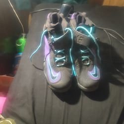 Nikes Size 10 1/2 
