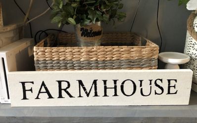 Farmhouse signs
