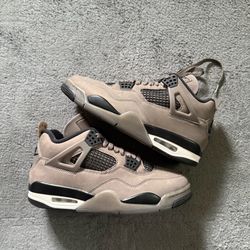 Nike Air Jordan 4 CaveStone