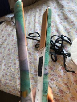 CHI STRAIGHTENER & CURLER