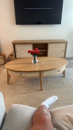 Coffee table & entertainment Center Set