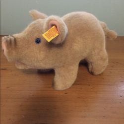 Vintage Steiff Stuffed Pig “Jolanthe”