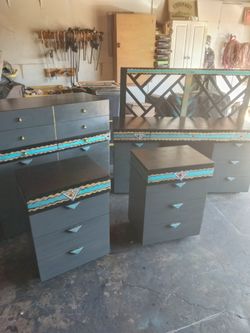 "**Price Reduced***Vintage 50's 5 Piece Master bedroom  Bedroom Set