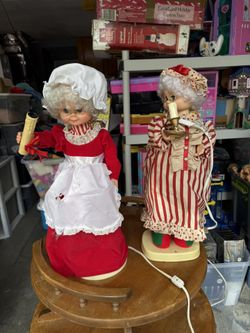 Mrs Claus Animated Figures  Christmas Decorations 