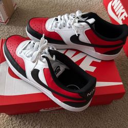 Nike Court Vision Low