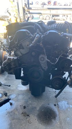 2008 Chrysler 300 2.7 engine only